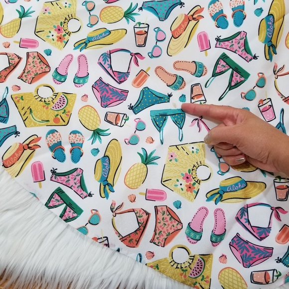 NOVOGRATZ Multicolor Tablecloth Round. - Picture 7 of 7